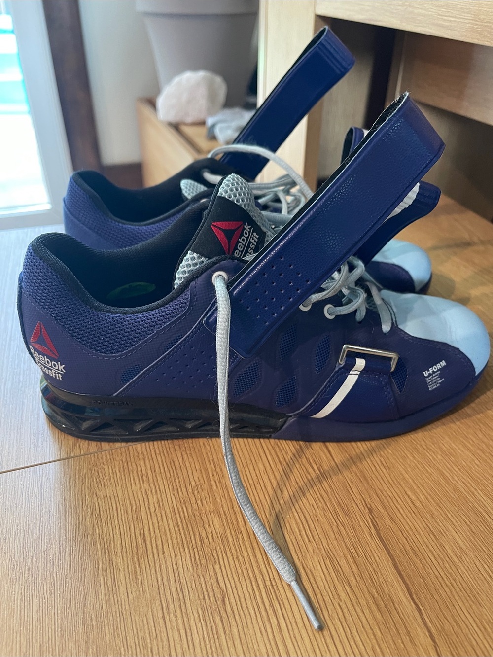 Reebok Women’s Dark/Light Blue Lifters